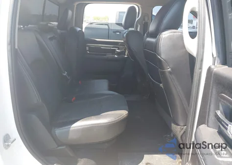 2018 Ram 1500 Sport 4X4 5'7 Box z USA, uszkodzony, nr VIN 1C6RR7MT8JS148937